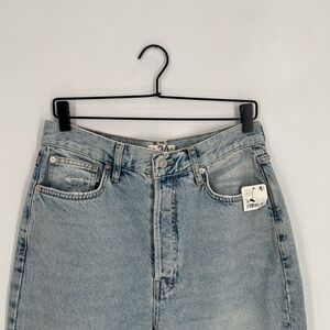 We The Free Lasso Straight Leg Knee Rip Jeans In True Blue